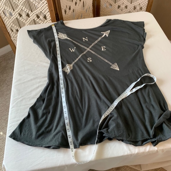 Wildfox Compass peplum top deep cut-out back Large - Picture 8 of 8